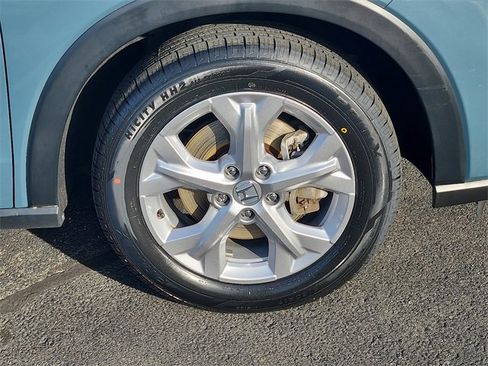 Used 2023 Honda HR-V LX image 8