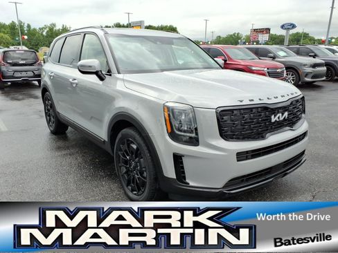 Used 2022 Kia Telluride EX w/ EX Premium Package AWD/4WD image 1