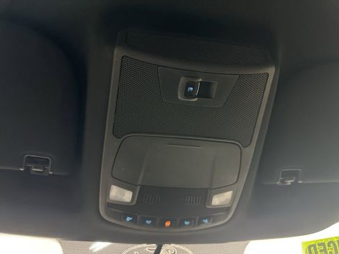 Used 2015 Ford F150 XLT w/ Equipment Group 302A Luxury image 39