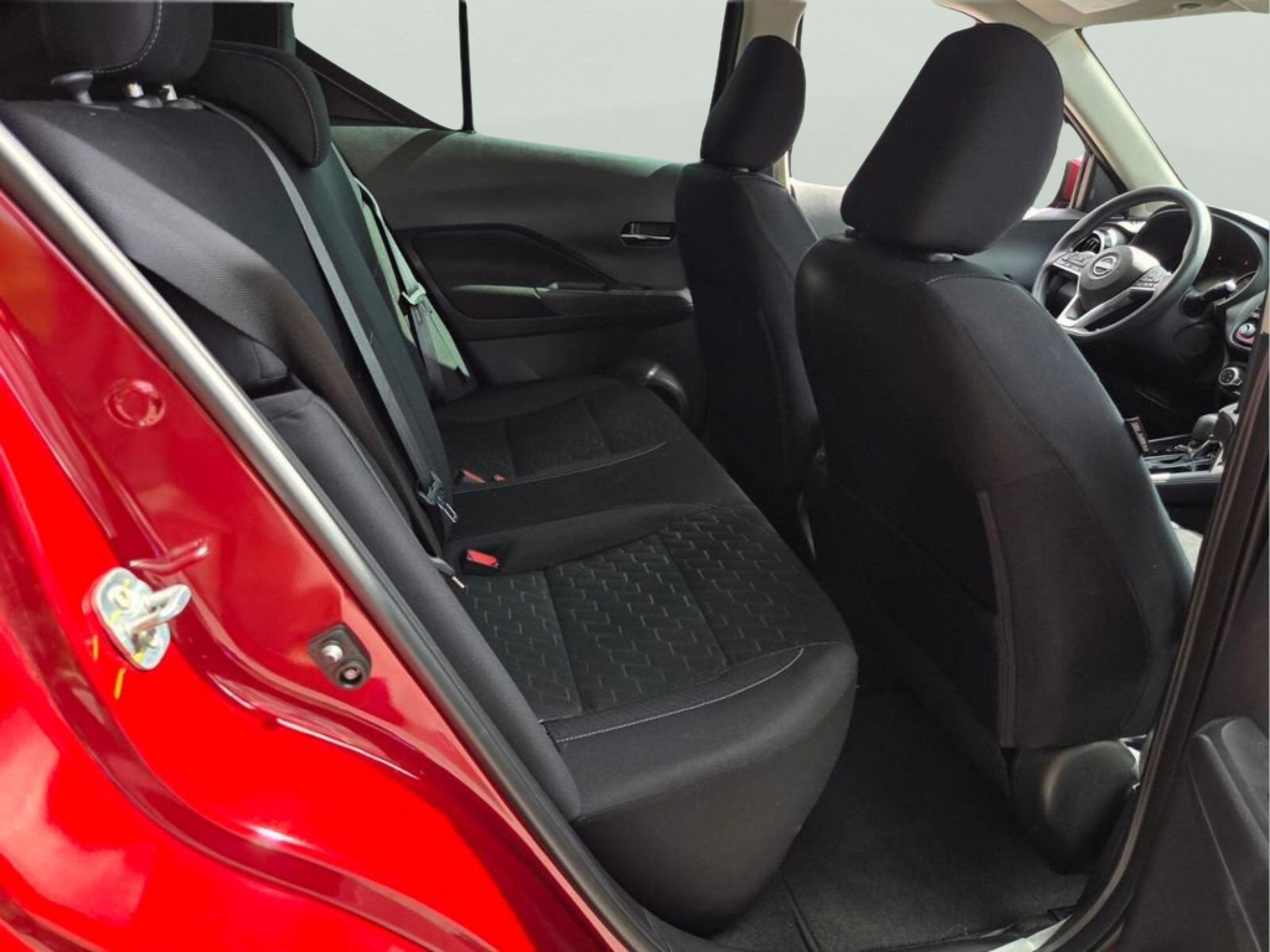 Used 2024 Nissan Kicks SV FWD image 19