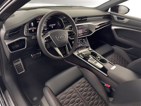 Used 2021 Audi RS 6 AWD/4WD image 4