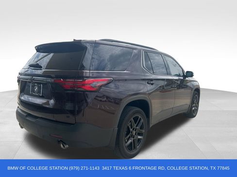 Used 2022 Chevrolet Traverse LT image 10