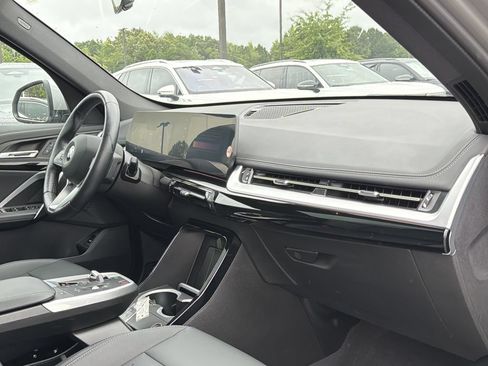 Used 2025 BMW X1 xDrive28i AWD/4WD image 19