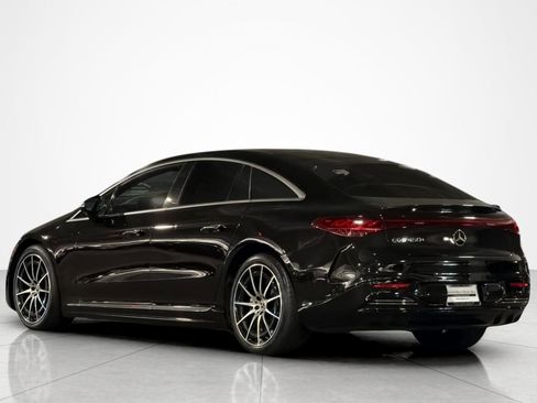 Used 2022 Mercedes-Benz EQS 450+ Sedan image 3