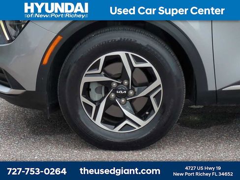 Used 2023 Kia Sportage LX FWD image 10