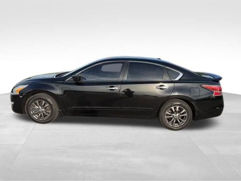 Used 2015 Nissan Altima 2.5 S w/ Special Edition Package image 8