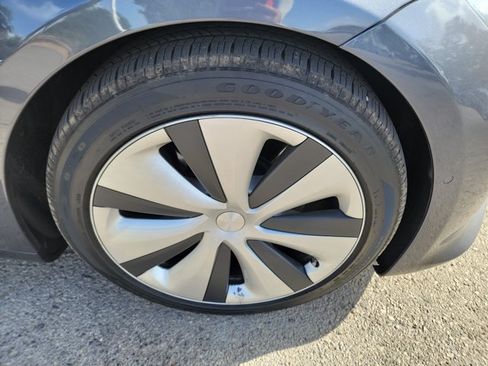 Used 2021 Tesla Model S Long Range Plus AWD/4WD image 10