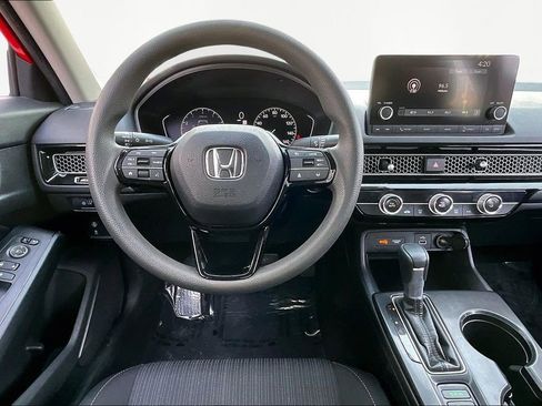 Used 2022 Honda Civic LX image 9