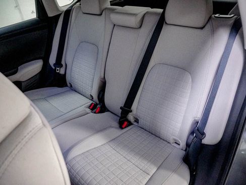 Certified 2026 Honda HR-V LX image 33