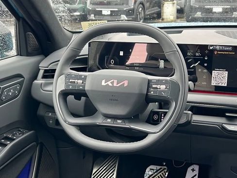 New 2026 Kia EV9 GT-Line AWD/4WD image 16