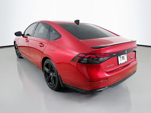 Used 2024 Honda Accord Sport image 7