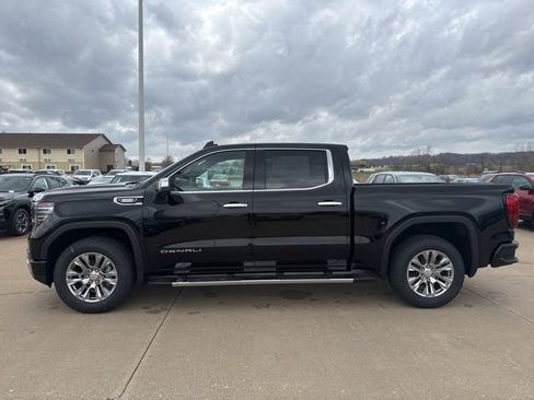 New 2026 GMC Sierra 1500 Denali w/ Technology Package AWD/4WD image 9
