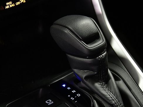 Used 2024 Toyota RAV4 XLE image 23