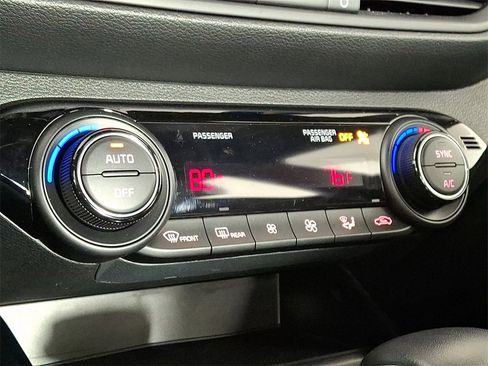 Used 2024 Kia Forte GT-Line image 17