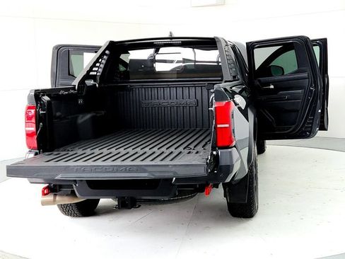 Used 2024 Toyota Tacoma TRD Off-Road w/ TRD Off Road Upgrade Package AWD/4WD image 11