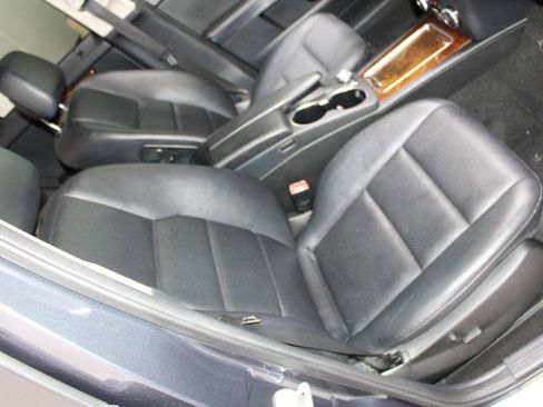 Used 2013 Mercedes-Benz GLK 350 2WD image 27