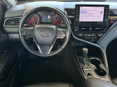 Used 2023 Toyota Camry XSE image 13