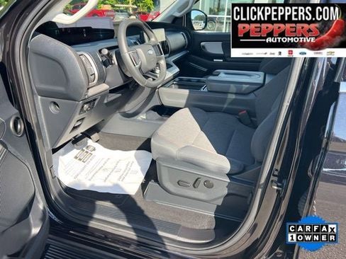 Used 2025 Ford Expedition Active AWD/4WD image 11