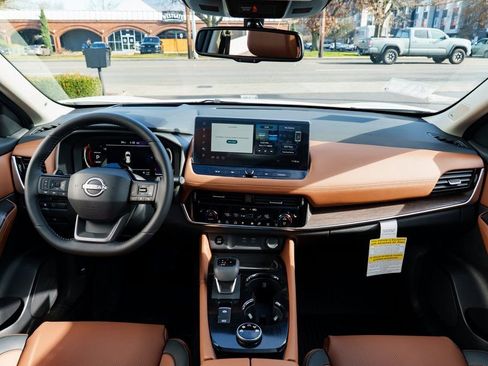 New 2026 Nissan Rogue Platinum w/ Tech Package image 9