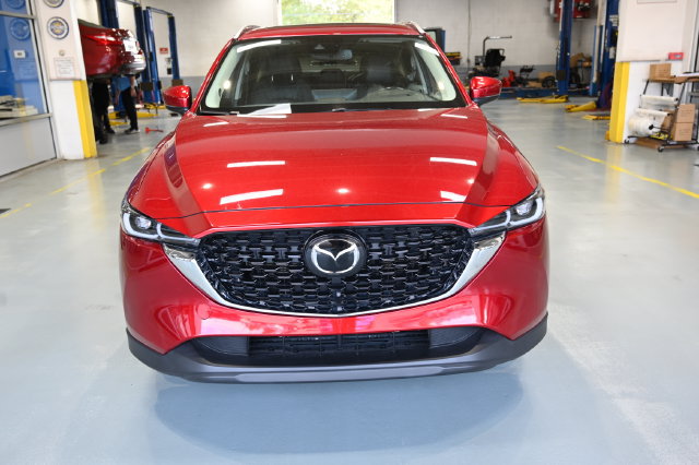 Used 2023 MAZDA CX-5 AWD 2.5 S w/ Premium Plus Pkg image 2