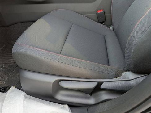 New 2026 Toyota Prius Plug-In Hybrid FWD image 4