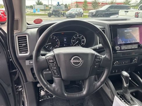 Certified 2023 Nissan Frontier SV w/ Technology Package AWD/4WD image 15