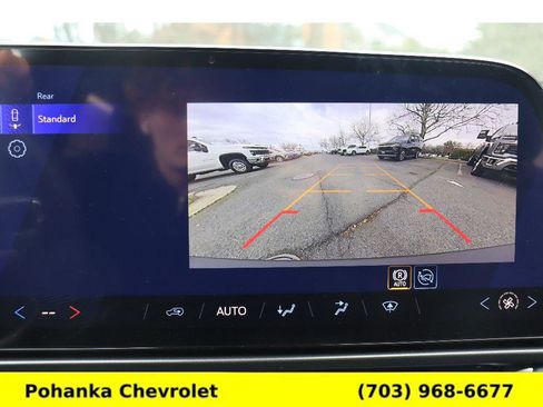 New 2026 Chevrolet Equinox EV LT image 16