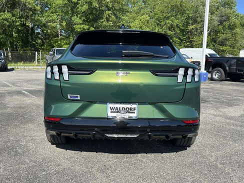 Certified 2025 Ford Mustang Mach-E GT AWD/4WD image 5