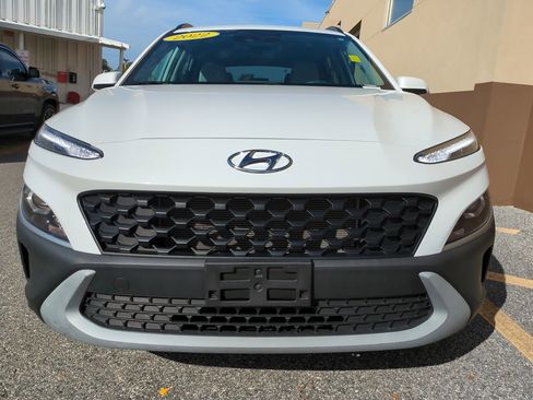 Certified 2022 Hyundai Kona SEL image 9