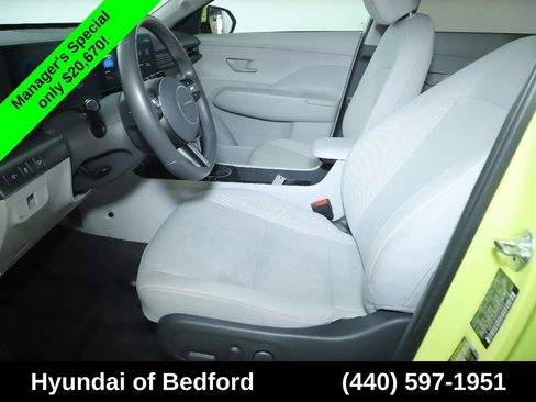 Used 2024 Hyundai Kona SEL AWD/4WD image 19