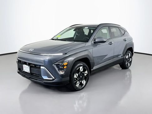 Used 2024 Hyundai Kona SEL w/ Convenience Package AWD/4WD image 2