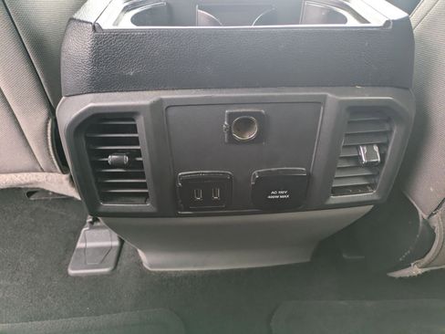 Used 2017 Ford F150 XLT w/ Equipment Group 302A Luxury image 15