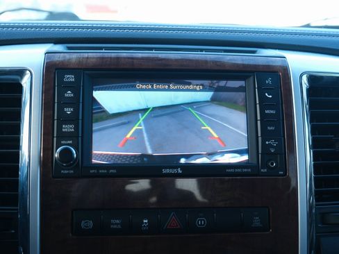 Used 2012 RAM 2500 Laramie w/ Cold Weather Group image 21