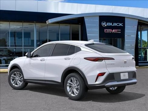 New 2026 Buick Envista Preferred FWD image 3