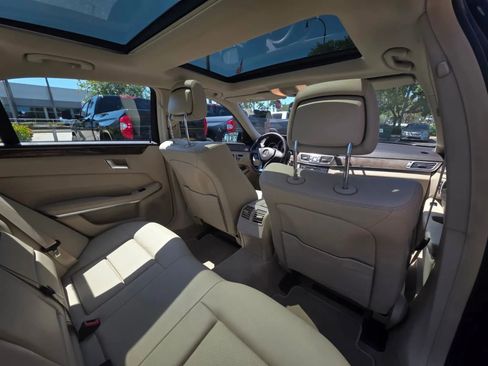 Used 2016 Mercedes-Benz E 350 Sedan image 16