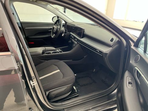 Used 2025 Hyundai Sonata SEL image 16