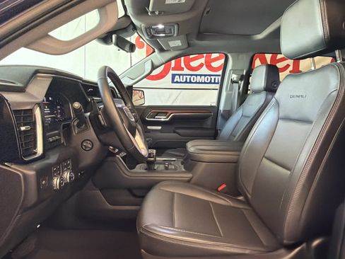 Used 2023 GMC Sierra 1500 Denali w/ Denali Reserve Package image 16