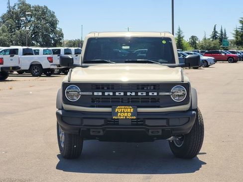 New 2026 Ford Bronco Big Bend AWD/4WD image 3