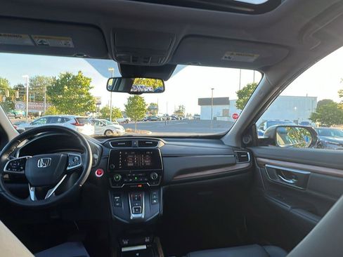 Used 2022 Honda CR-V Touring image 20