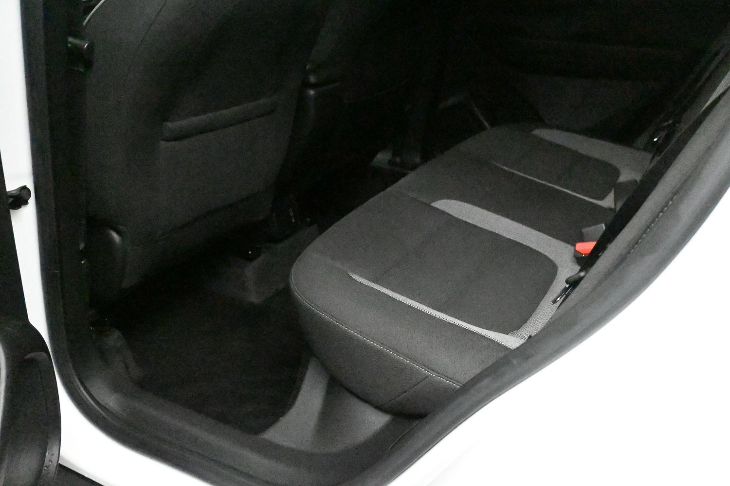 Used 2023 Chevrolet TrailBlazer LT w/ Convenience Package FWD image 14