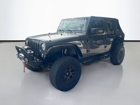Used 2017 Jeep Wrangler Unlimited Sport w/ Connectivity Group image 4