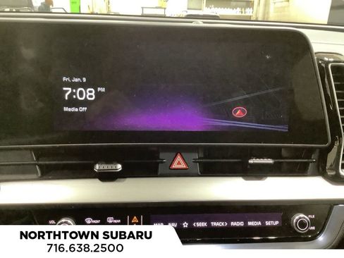 Used 2025 Kia Sportage EX w/ Premium Package image 3