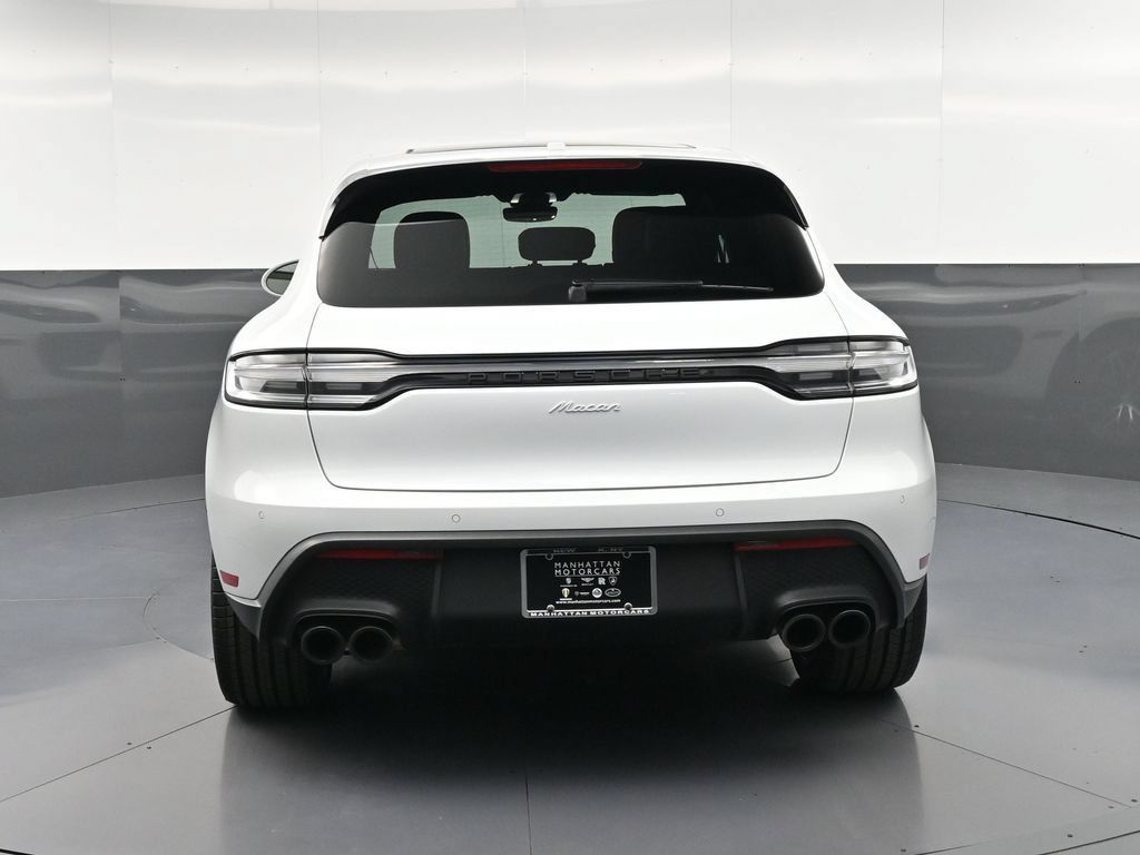 Certified 2026 Porsche Macan AWD/4WD image 7