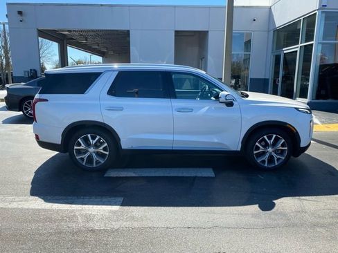 Used 2022 Hyundai Palisade SEL w/ Convenience Package image 11