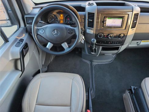 Used 2016 Mercedes-Benz Sprinter 3500 image 27