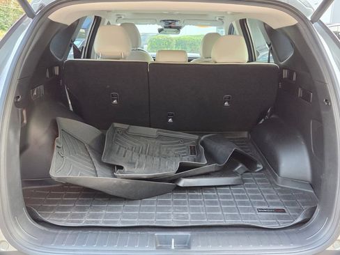 Used 2022 Hyundai Tucson SEL w/ Convenience + Premium Package FWD image 16