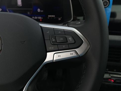 New 2025 Volkswagen Jetta SE image 18