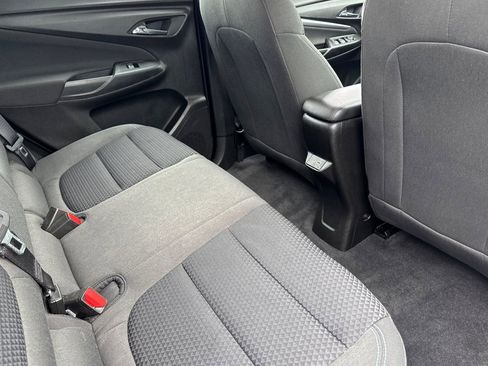 Used 2023 Chevrolet Bolt EUV LT w/ Comfort Package image 18