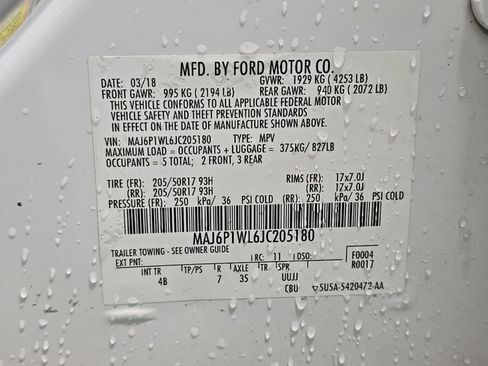 Used 2018 Ford EcoSport Titanium w/ Titanium Cold Weather Package AWD/4WD image 16