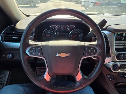 Used 2015 Chevrolet Suburban LTZ image 19